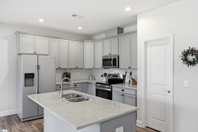 284 Abelia Meadows Drive, Piedmont, SC 29673