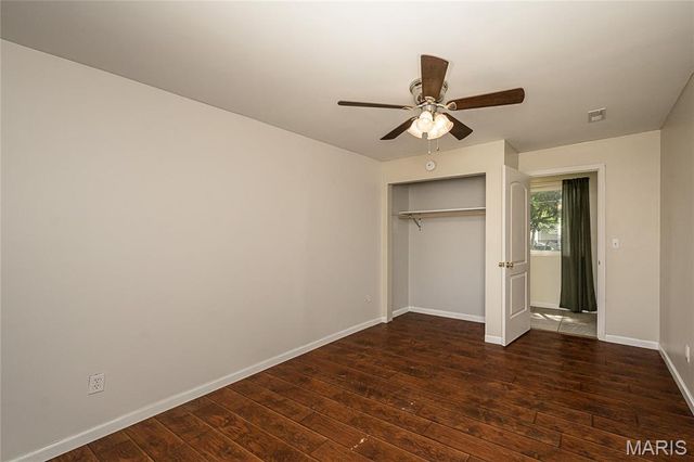 6300 Ashwell Drive, St Louis, MO 63123