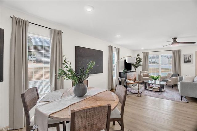 2069 Darwick Road, Winston-salem, NC 27127