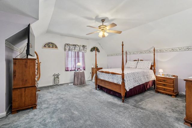 68 Barbara Lane, Hudson, NH 03051