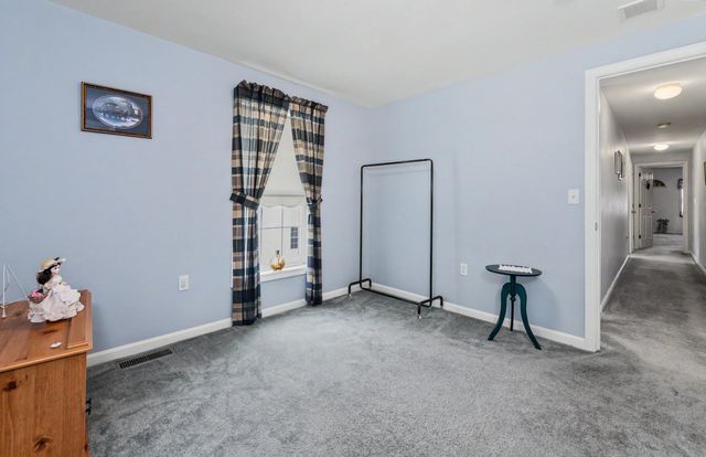 68 Barbara Lane, Hudson, NH 03051