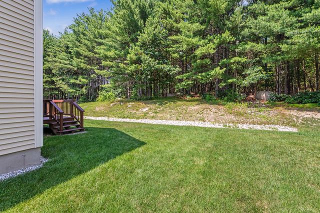 68 Barbara Lane, Hudson, NH 03051