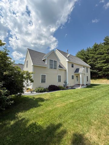 68 Barbara Lane, Hudson, NH 03051
