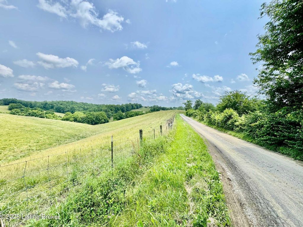 3650 Baker Ridge Rd, Willisburg, KY 40078