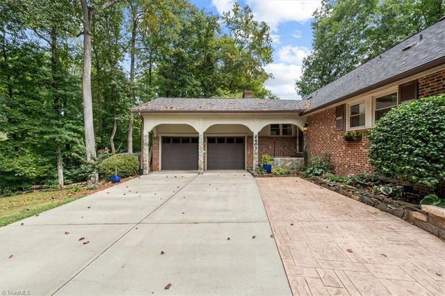 4907 Trailwood Drive, Greensboro, NC 27407
