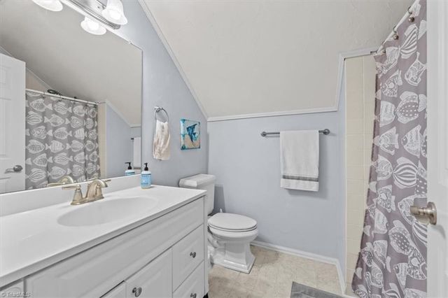 4907 Trailwood Drive, Greensboro, NC 27407