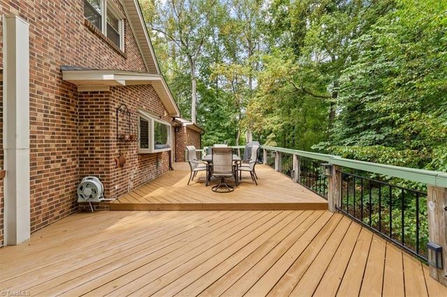 4907 Trailwood Drive, Greensboro, NC 27407