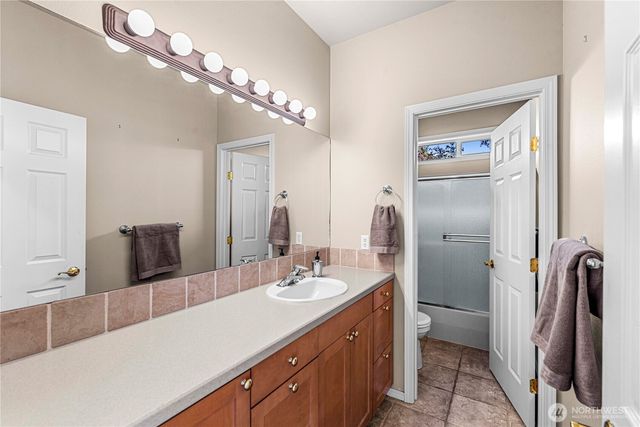 946 Briarwood Drive, East Wenatchee, WA 98802