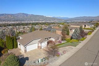 946 Briarwood Drive, East Wenatchee, WA 98802
