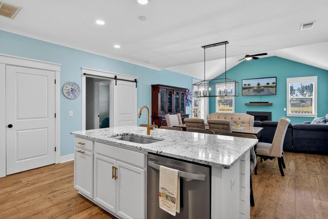 610 Sienna Way, Summerville, SC 29486