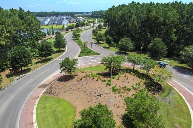 610 Sienna Way, Summerville, SC 29486