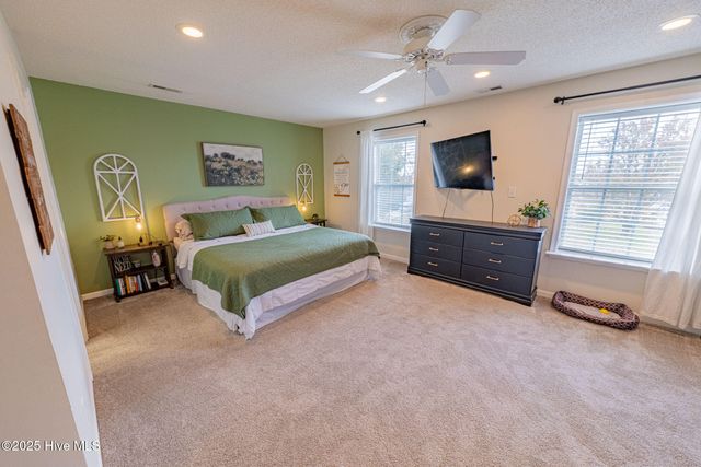 142 Saint Andrews Road, Moyock, NC 27958