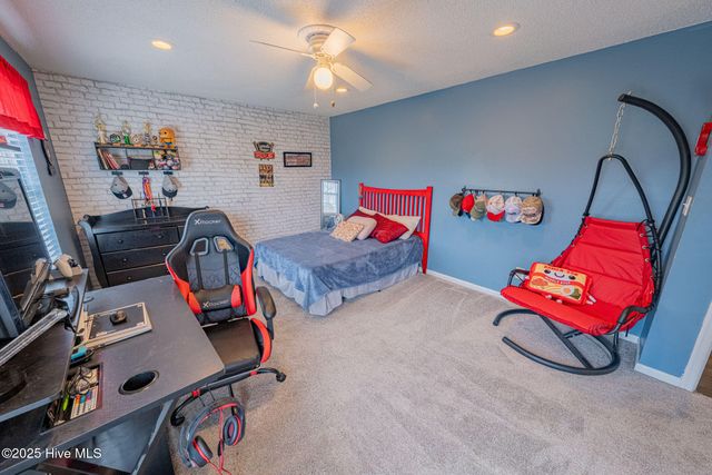 142 Saint Andrews Road, Moyock, NC 27958