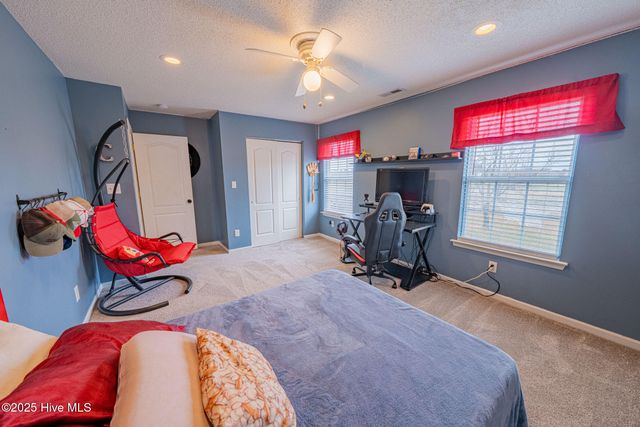 142 Saint Andrews Road, Moyock, NC 27958