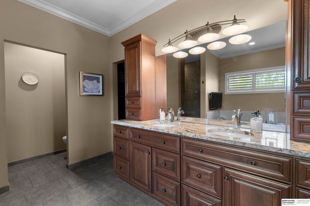 3940 Leesburg Street, Lincoln, NE 68516