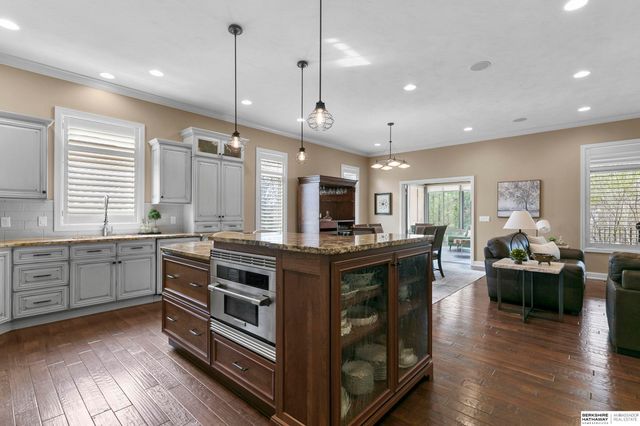 3940 Leesburg Street, Lincoln, NE 68516