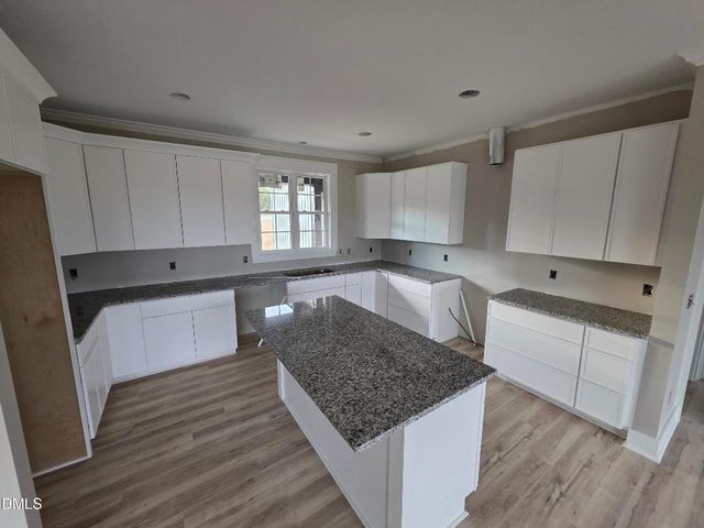 2837 Faucette Lane, Burlington, NC 27217