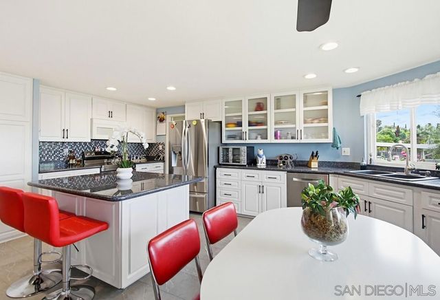 7832 Forrestal, San Diego, CA 92120