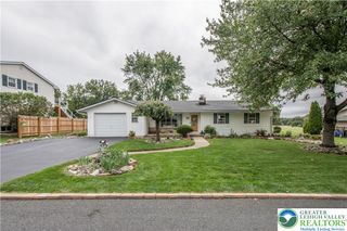 5930 Shepherd Hills Avenue, Lower Macungie Twp, PA 18106
