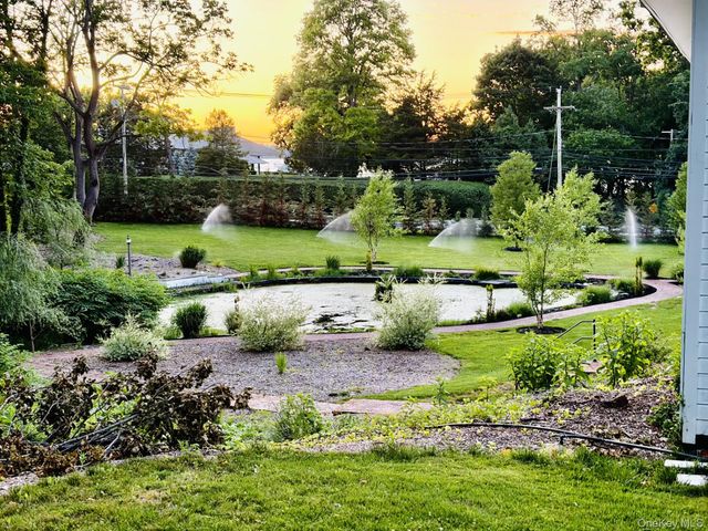 77 Cove Road, Oyster Bay, NY 11771