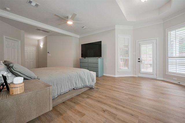 66 Marquise Oaks Place, The Woodlands, TX 77382