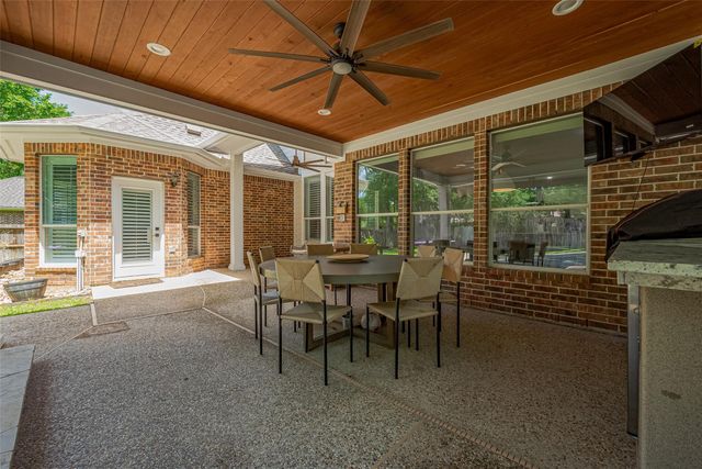 66 Marquise Oaks Place, The Woodlands, TX 77382