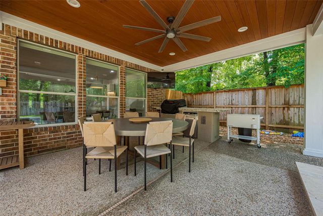 66 Marquise Oaks Place, The Woodlands, TX 77382