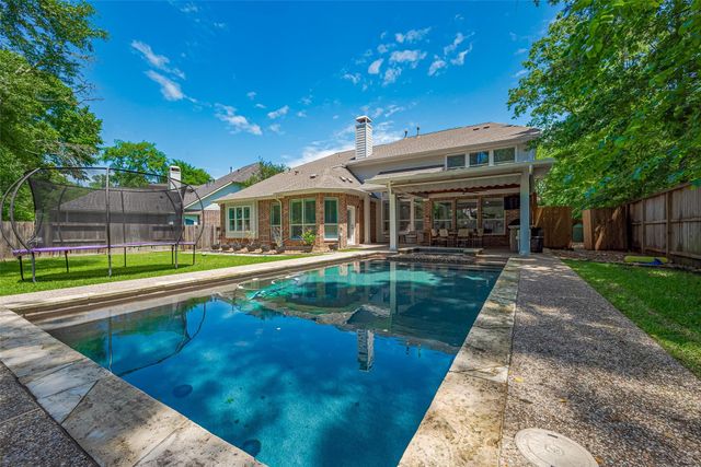 66 Marquise Oaks Place, The Woodlands, TX 77382