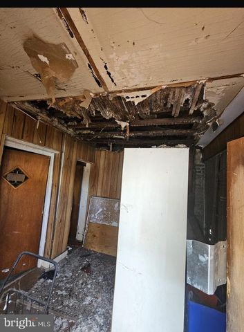 1028 W OLNEY AVE, Philadelphia, PA 19141