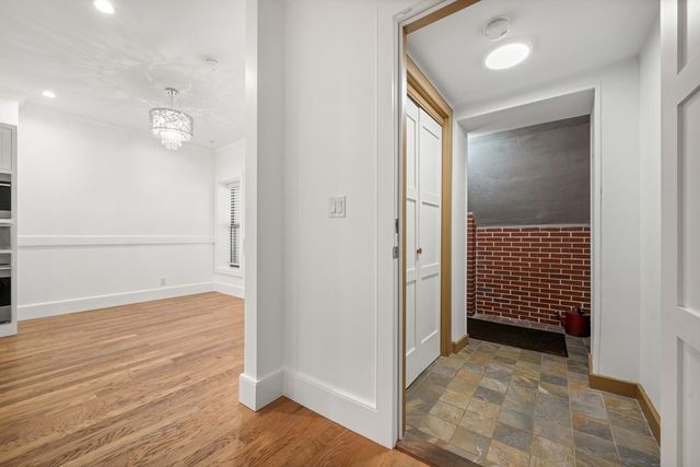 378 Columbus Ave 1, Boston, MA 02116