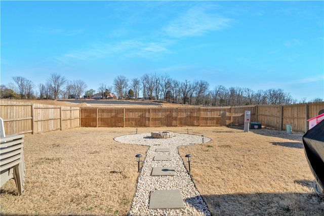 3305 Snowbird Street, Springdale, AR 72764