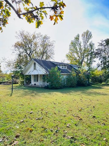 1701 New Bethel Road, Anderson, MO 64831