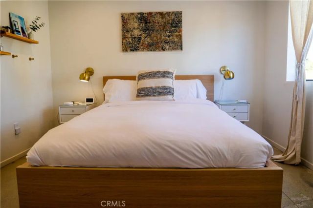 1133 E Via Escuela, Palm Springs, CA 92262