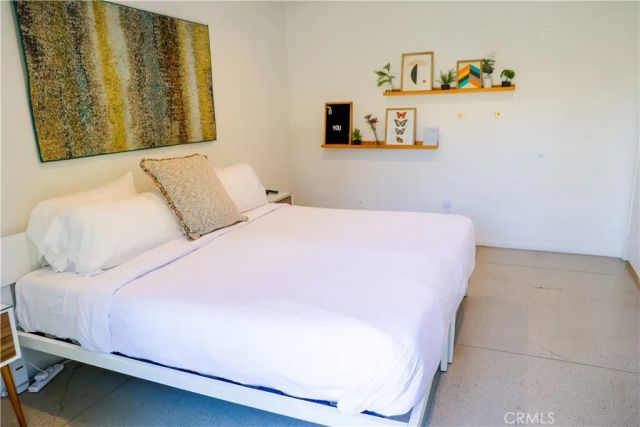 1133 E Via Escuela, Palm Springs, CA 92262