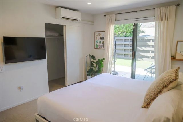 1133 E Via Escuela, Palm Springs, CA 92262