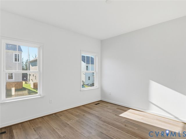 16200 Dogwood Tree Ct, Chesterfield, VA 23832