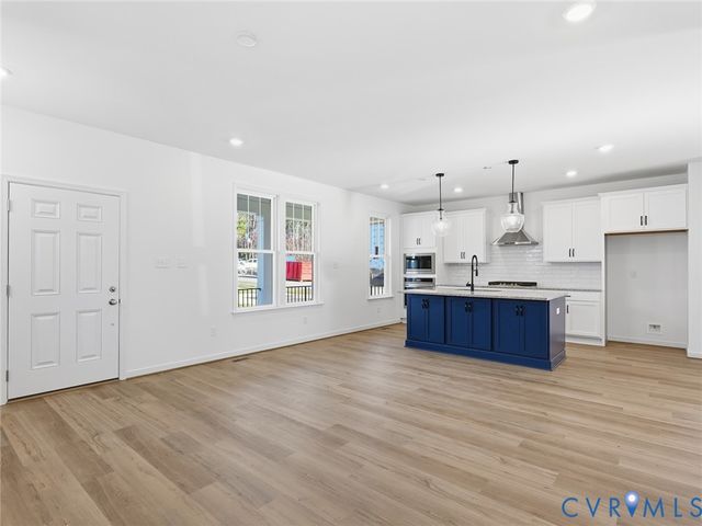 16200 Dogwood Tree Ct, Chesterfield, VA 23832