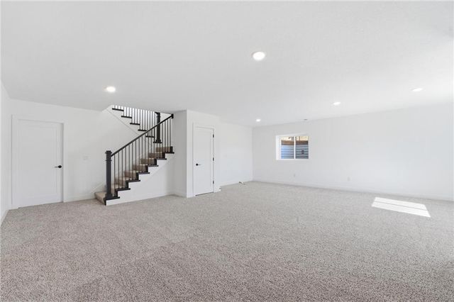 1821 Woodward Circle, Raymore, MO 64083