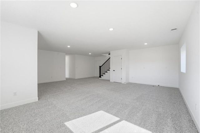 1821 Woodward Circle, Raymore, MO 64083