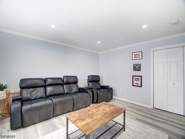 53 Springbrook Rd East, Montville Twp., NJ 07045