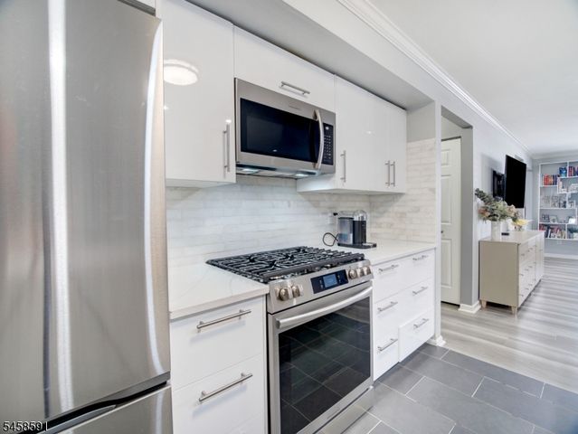 53 Springbrook Rd East, Montville Twp., NJ 07045