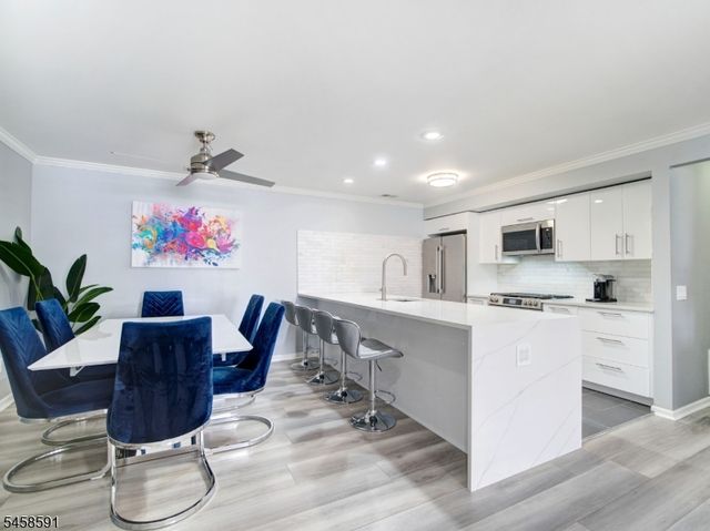 53 Springbrook Rd East, Montville Twp., NJ 07045