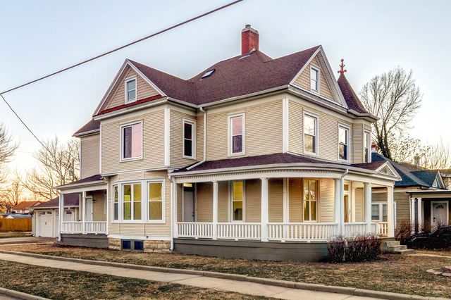 701 W Ash St, Salina, KS 67401