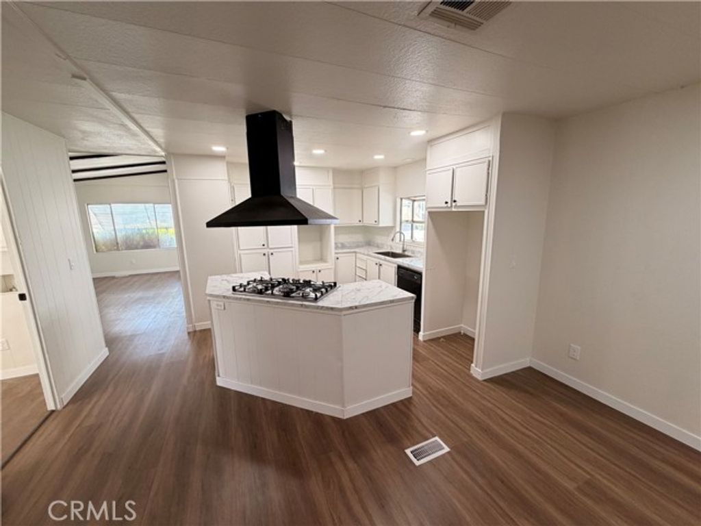 20683 Waalew Rd B163, Apple Valley, CA 92307