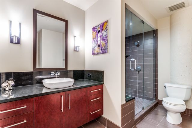 2600 W 7th Street 1417, Fort Worth, TX 76107