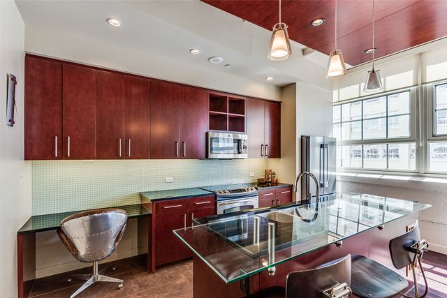2600 W 7th Street 1417, Fort Worth, TX 76107