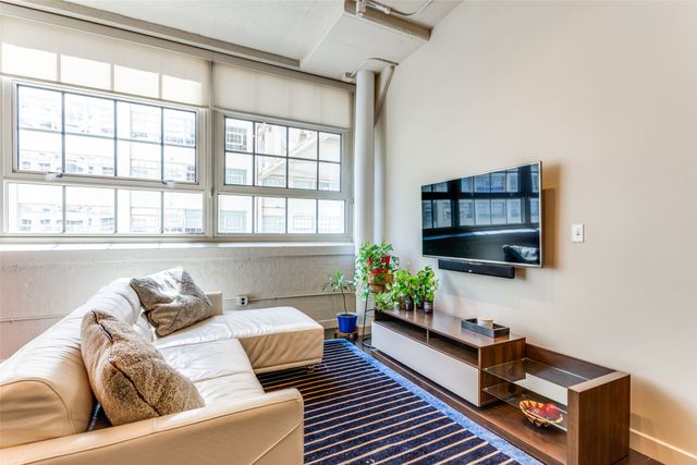 2600 W 7th Street 1417, Fort Worth, TX 76107