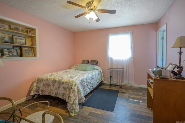 315 Blake Drive, Mena, AR 71953