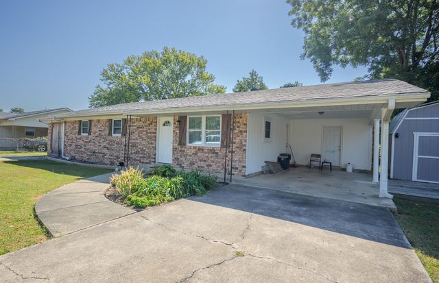 315 Blake Drive, Mena, AR 71953