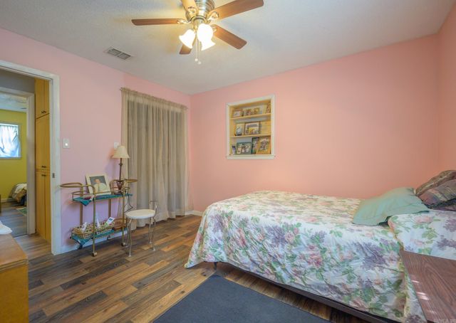 315 Blake Drive, Mena, AR 71953